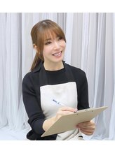 美肌研究所 東京新宿支店 浅香 真澄