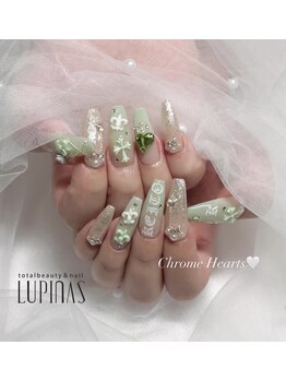 ルピナス(LUPINAS)/クロムハーツネイル