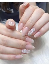 ララアンジュ(LaLa-Ange)/白チェックネイル