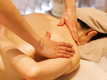 アムール【ハマム浴/アロマ/フェイシャル】/当店人気!ボディトリートメント