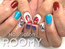 ネイルサロンルーミー(ROOMY)/アートし放題 持ち込みデザイン