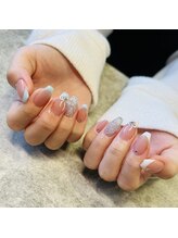 ネイルズ グラヴィス(Nails Gravis)/持ち込みフルアートコース
