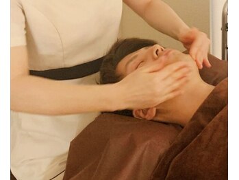 クレセント(Crescent)の写真/仕事の疲れを引きずるカラダに、癒しをご褒美に【1番人気☆オーダーメイド120分リンパマッサージコース】