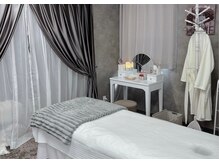 ドクターエイジレス(DR.AGELESS)の雰囲気（施術後の変化をその場で実感。女性のための上質なひととき。）