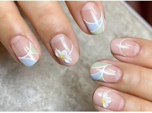 ラヴィネイル(La Vie Nail)/プッチフレンチにエンボスアート