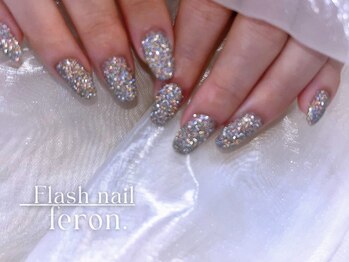 フェロン 小倉店(feron.)/フラッシュネイル☆on