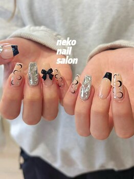 ネコ(Neko)/フレンチ　埋め尽くし　リボン