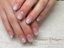 カラーホリック ネイルスパ(Colorholic Nailspa)/クリアベース白グラデ