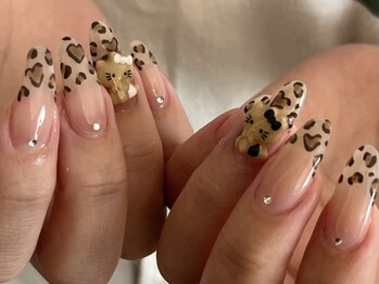 サロンズ ラビット(salonsRABBIT.)の写真/《手描きアート,ギャルネイル,ロングネイル得意☆》キレイめも◎お得なクーポンも多数ご用意してます♪