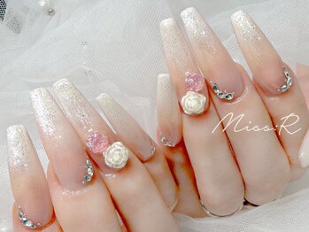 ミスアール ナカツ(Miss:R Nakatsu)の写真/指を長く綺麗に見せたい方に大人気☆【チップ長さ出し1本300円】パラジェル使用♪長さ出しで美しい指先へ!