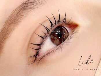 リブヴァラ(Lib Valla)の写真/《似合わせデザインが得意☆》ナチュラルだけど印象的な瞳にしたい方はまつ毛パーマがお勧め◎/天王寺駅