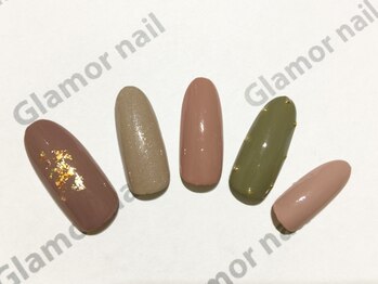 グラマーネイル(Glamor nail)/¥6800!五色アート×全塗り