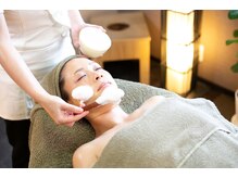 ティアラ(TIARA)/グィーッと小顔フェイシャル70分