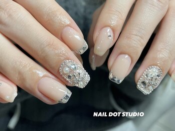 ネイルドットスタジオ 堺筋本町(NAIL DOT STUDIO)/ブライダルネイル