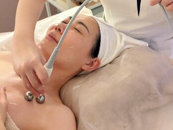 リベレスタ(liberesta)/デコルテまでしっかりケア