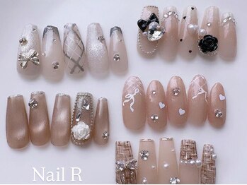 ネイルアイラッシュ アールエビス(R EBISU)の写真/キレイ&モチの良さに定評◎シンプル～トレンドまで◎上品で洗練されたデザインが当店で人気です！