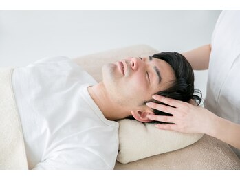 AZ美 整体院の写真/男性でも気軽に！施術者も男性と女性を選んでいただけます。がっつり施術かリラックス施術か、お好みで★