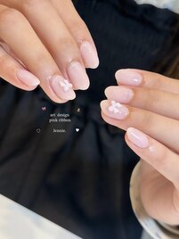 pink,ribbon design.