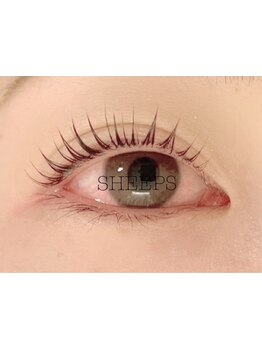 ナチュラル上品な目元にしたい