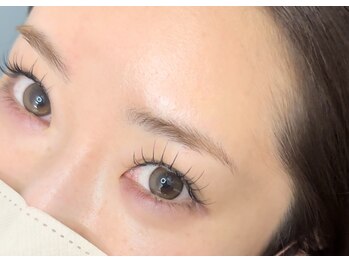 タプ アイ(tapu eye)/フラットラッシュ束感仕上げ