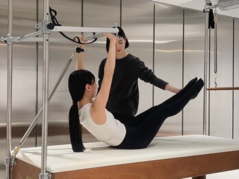 アステル 南青山店の写真/細くてしなやかな『カラダ』を実現し慢性的な悩みを解決します◎マンツーマン施術で徹底改善&アプローチ！