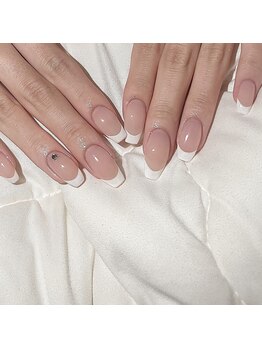 ラビット(Lovit)/フレンチネイル