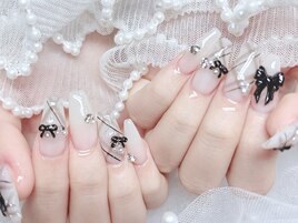 秋チェックネイル