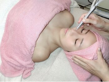 アフューレ(AFULE)/《フェイシャル》毛穴ケア