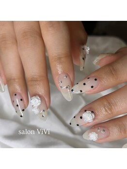 サロン ヴィヴィ(Salon Vivi)/バラネイル