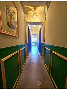 ワイズウェルネスラウンジ(Y's Wellness Lounge)/RALPHLAURENをイメージした受付