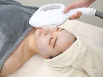 SALON　IIIINEE【稲】《韓国肌管理/ララピール/脱毛》の写真/【11月15日OPEN！】お肌の悩みを改善し、理想のお肌を手に入れる♪結果重視の実力派サロン！