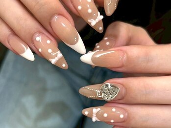 ネイルアンドアイラッシュスタジオ シュシュ(chouchou)の写真/［パラジェル認定サロン］SNSで話題のかわいいdesignが豊富＊丁寧な施術で思わず見惚れてしまう指先に★