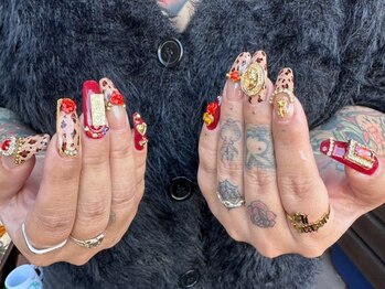 ネイルアートロイヤル(nail art ROYAL)の写真/SNS映え間違いなし！トレンドを押さえたデザイン～シンプルなキレイめデザイまで★抜群のセンスをお届け♪