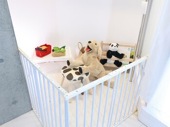 Eclore_re:skin/子連れOKサロン・キッズスペース