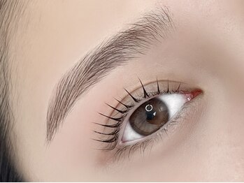 アイラッシュサロンフア (EYE LASH salon fA)の写真/≪最新美眉スタイリング≫骨格を見極めた似合わせ眉でお顔の印象change♪描きやすさ抜群でメイク時短にも◎