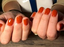 ワンカラー／ニュアンスネイルも人気！