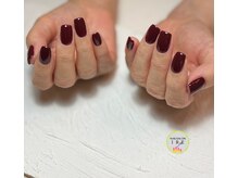 イーレ(IRE)/深めボルドー