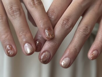 ウード(oud.)の写真/NEW【ご新規様オフ無料☆定額シンプル¥7500~】駐車場完備◎丁寧なカウンセリングと施術で理想の爪先に♪
