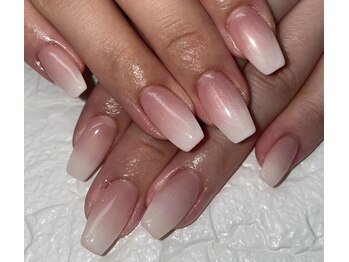 ネイルズフォーユー(Nails 4 U)