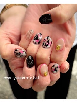 エムシーベル(m.c bell)/ヒョウ柄×蛍光色