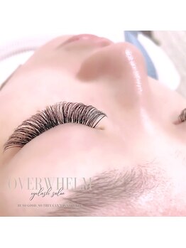 オーバーウェルム(OVERWHELM)/負担なくボシュームラッシュ◎