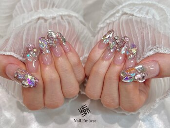 キラキラ埋めつくしネイル