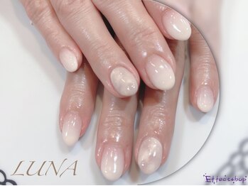 ネイルアンドまつ毛エクステ ルーナ 八王子店/☆シンプルマーブルネイル☆