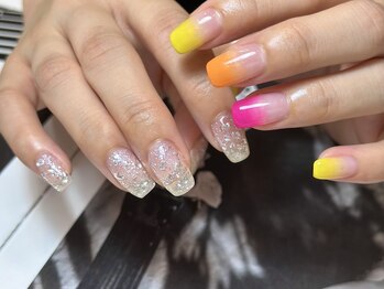 デューネイルスタジオ(dew nail studio)/アシンメトリー