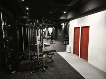 エフフォリア 都立大 柿の木坂店(eF-foria)/ジムエリア