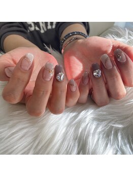 アモ ネイル(Amo NAIL)/