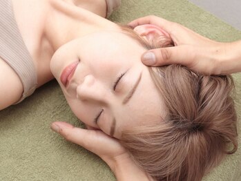 整体オガサワラ/オールハンド刺激で目がパッチリ