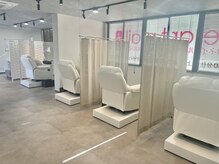 はあとねいる 上田店の雰囲気（～半個室・全席リクライニング席でリラックスできます）