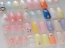 ネイルサロン アディーテ(nail salon Adite)の雰囲気（アート種類が豊富♪Aシンプル4950円:Bモテ可愛6600円:C7700円）