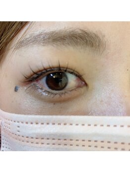 ヘアアンドアイ ブローチ(Brooch)/